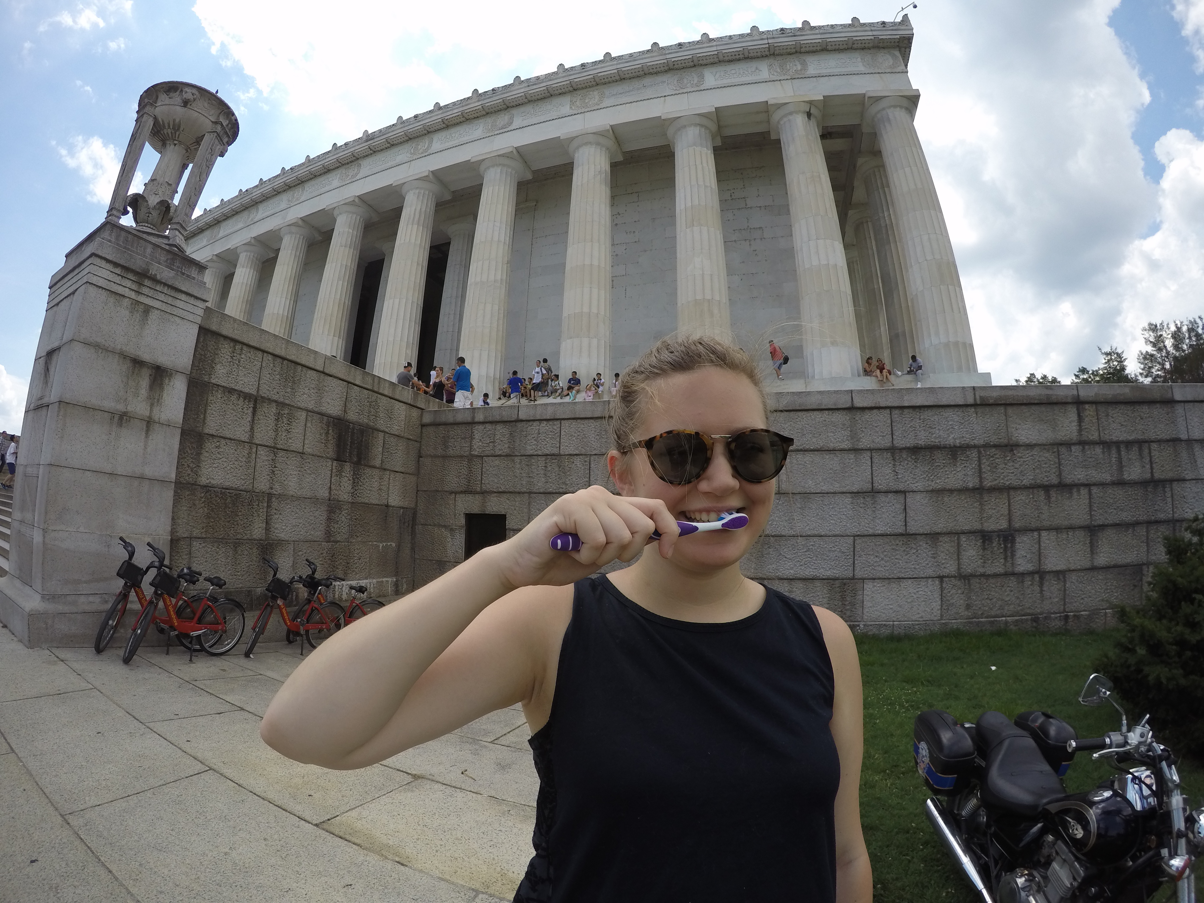 Toothbrush Challenge at the Lincoln Memorial